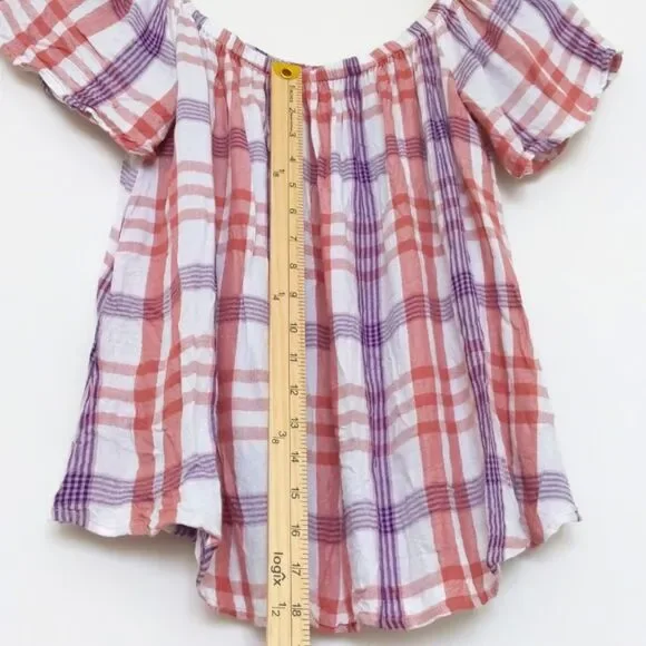 Women's Express Purple and Pink Off-the-Shoulder Flutter Sleeve Blouse, Size M - Picture 5 of 6
